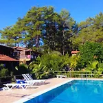 Canbaba Otel 3*